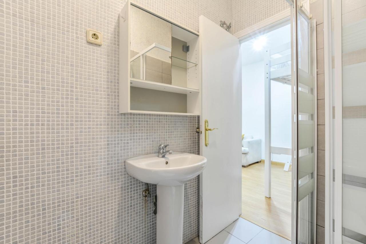 Apartamento En Cascorro Apartment Madrid Exterior photo